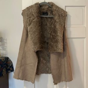 Cozy shearling vest (faux)